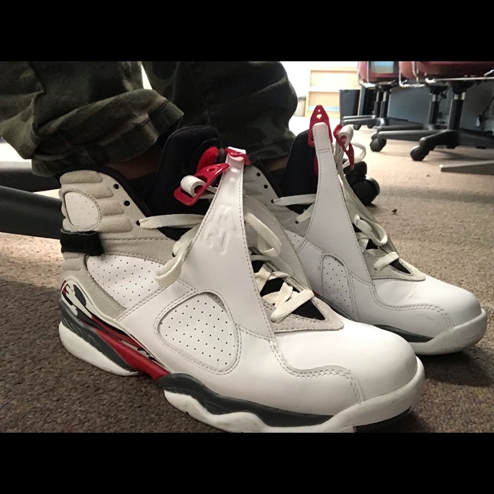 Jordan 8 Bugs Bunny